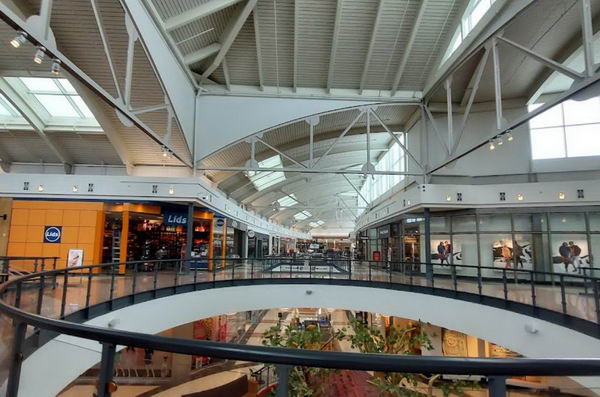 RiverTown Crossings - Photo From Mall Website (newer photo)